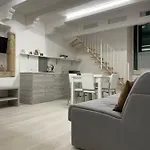 アパート Sun And Moon Apartments トロペーア