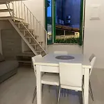 アパート Sun And Moon Apartments